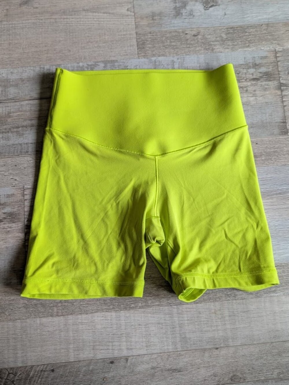 OFFLINE by Aerie Real Me XTRA Hold Up! Bike Shorts – Lime Slush – XS